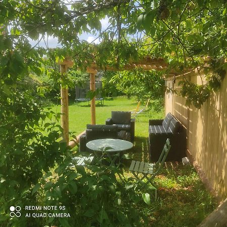 Les Cabanes De Pellier Charcier Екстериор снимка