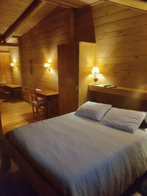 Les Cabanes De Pellier Charcier Екстериор снимка